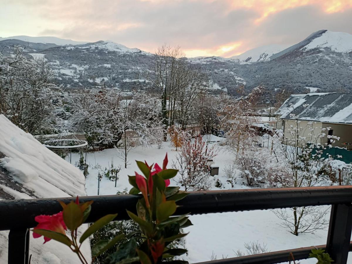 Le Balcon Des Cimes B&B Adast Exterior photo