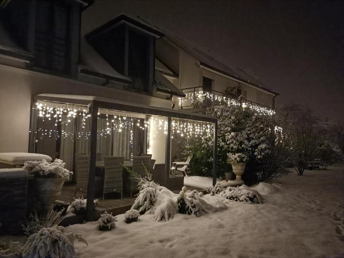 Le Balcon Des Cimes B&B Adast Exterior photo